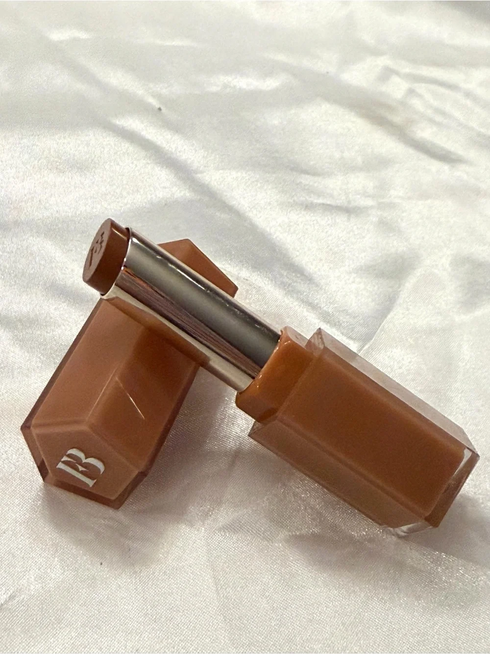 New Fenty Beauty Rihanna Gloss Bomb Stix High-Shine Lip Stick Fenty Glow .12 Oz
